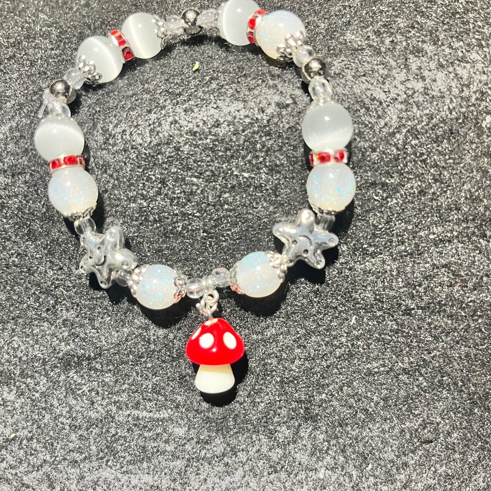 Mushroom Charm Glass Beaded Bracelet